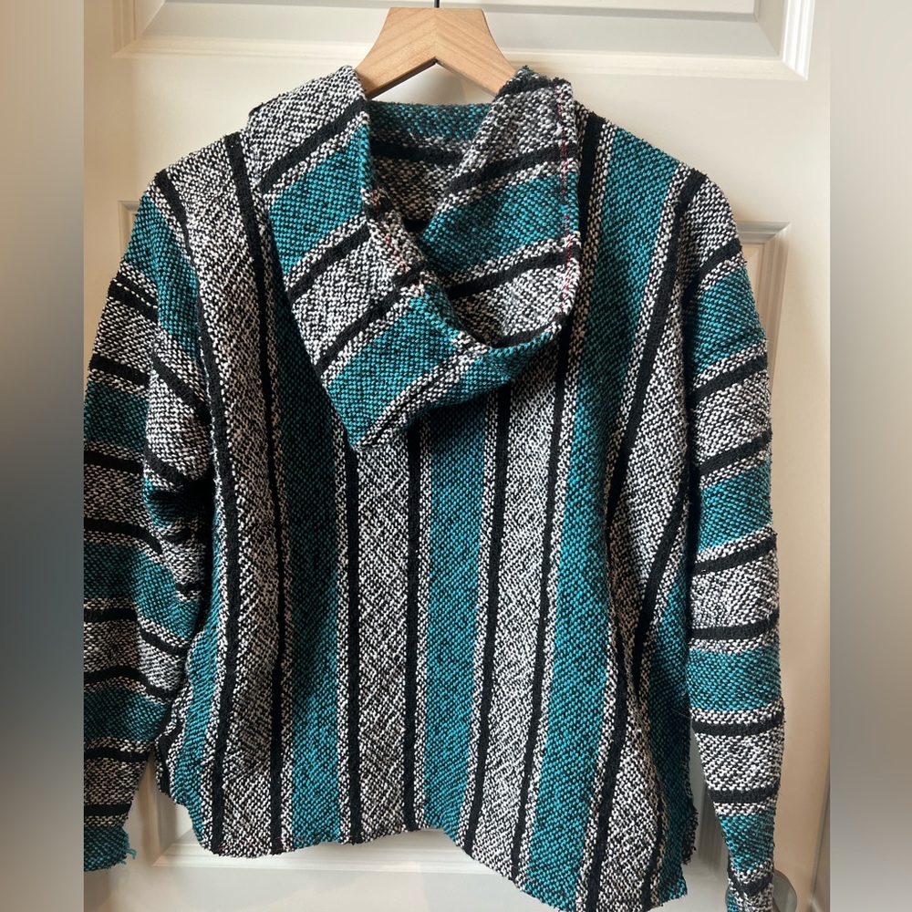 Pullover - Picture 3 of 4